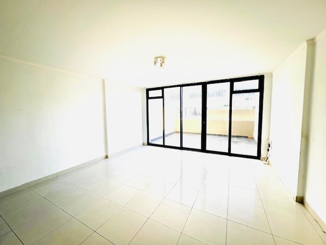 1 Bedroom Property for Sale in Zonnebloem Western Cape